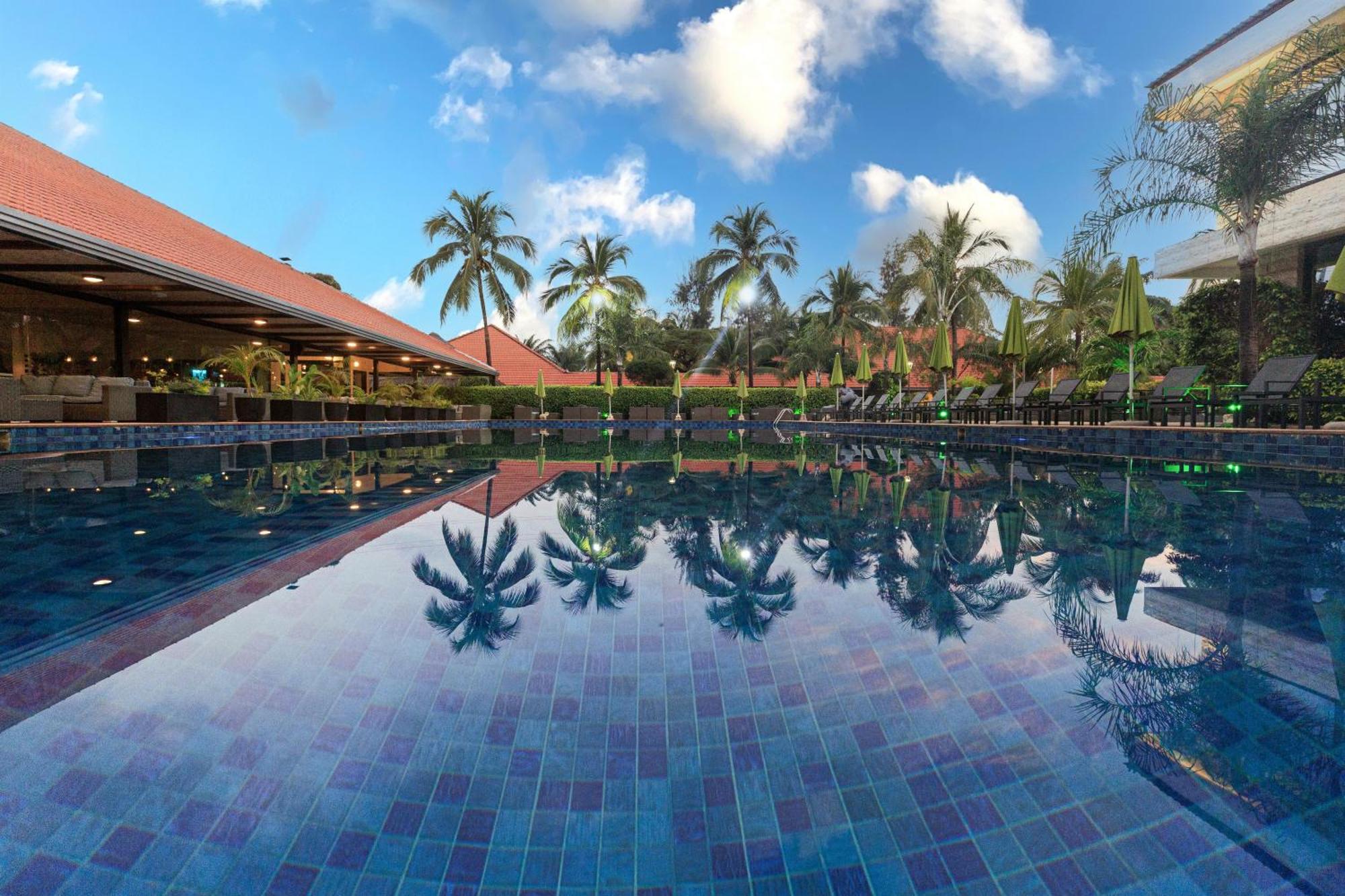 Riviera Royal Hotel Conakry Luaran gambar