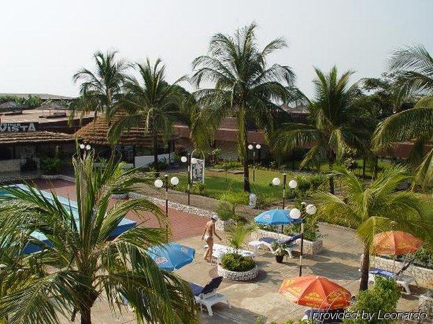Riviera Royal Hotel Conakry Luaran gambar